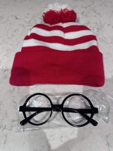 Where waldo hat and - hat,