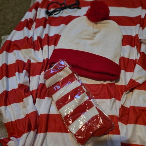 Where waldo complete outfit - where's,