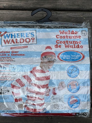Where waldo halloween - waldo,
